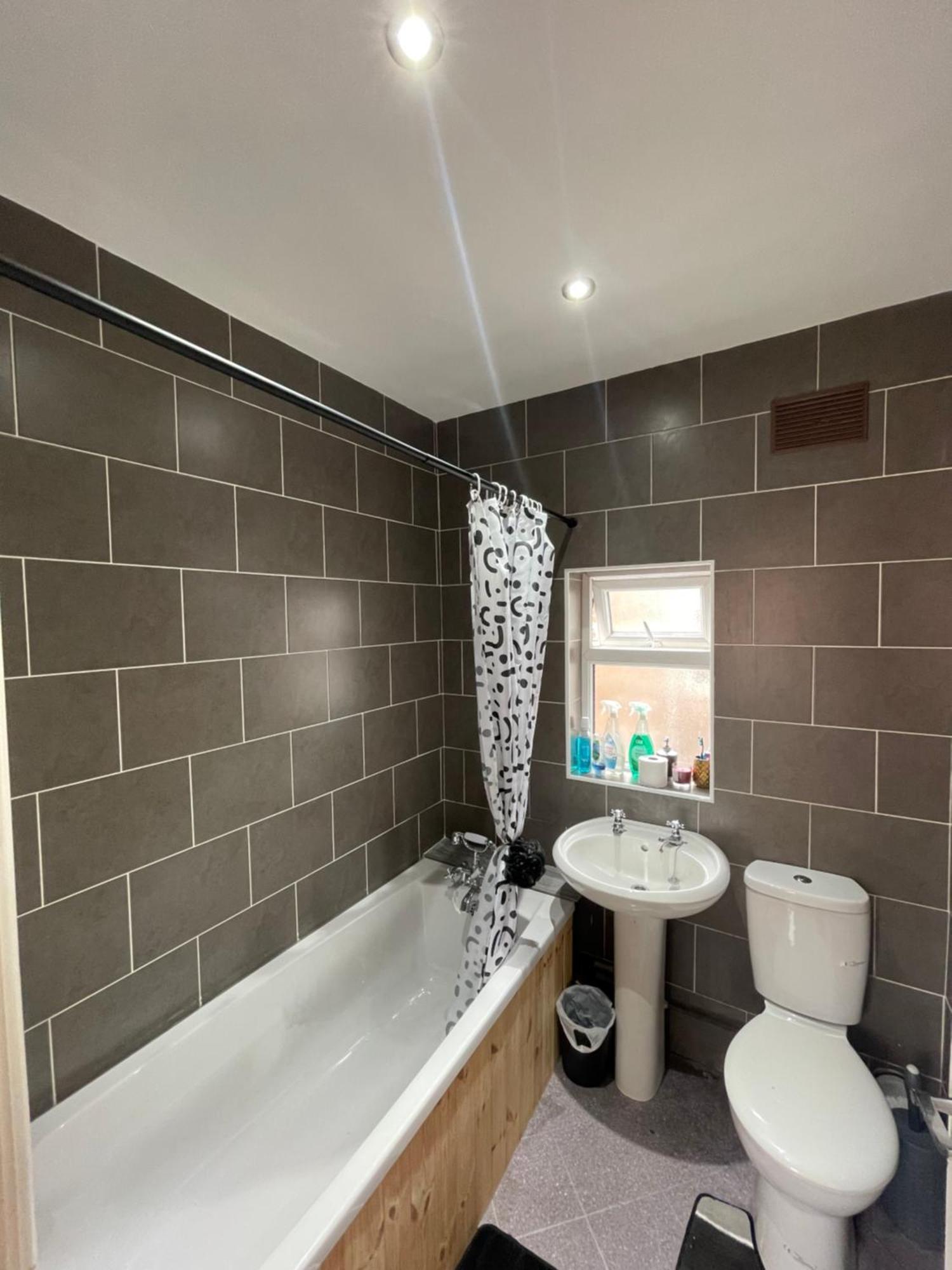 Luxestay Rooms - Old Trafford מנצ'סטר מראה חיצוני תמונה